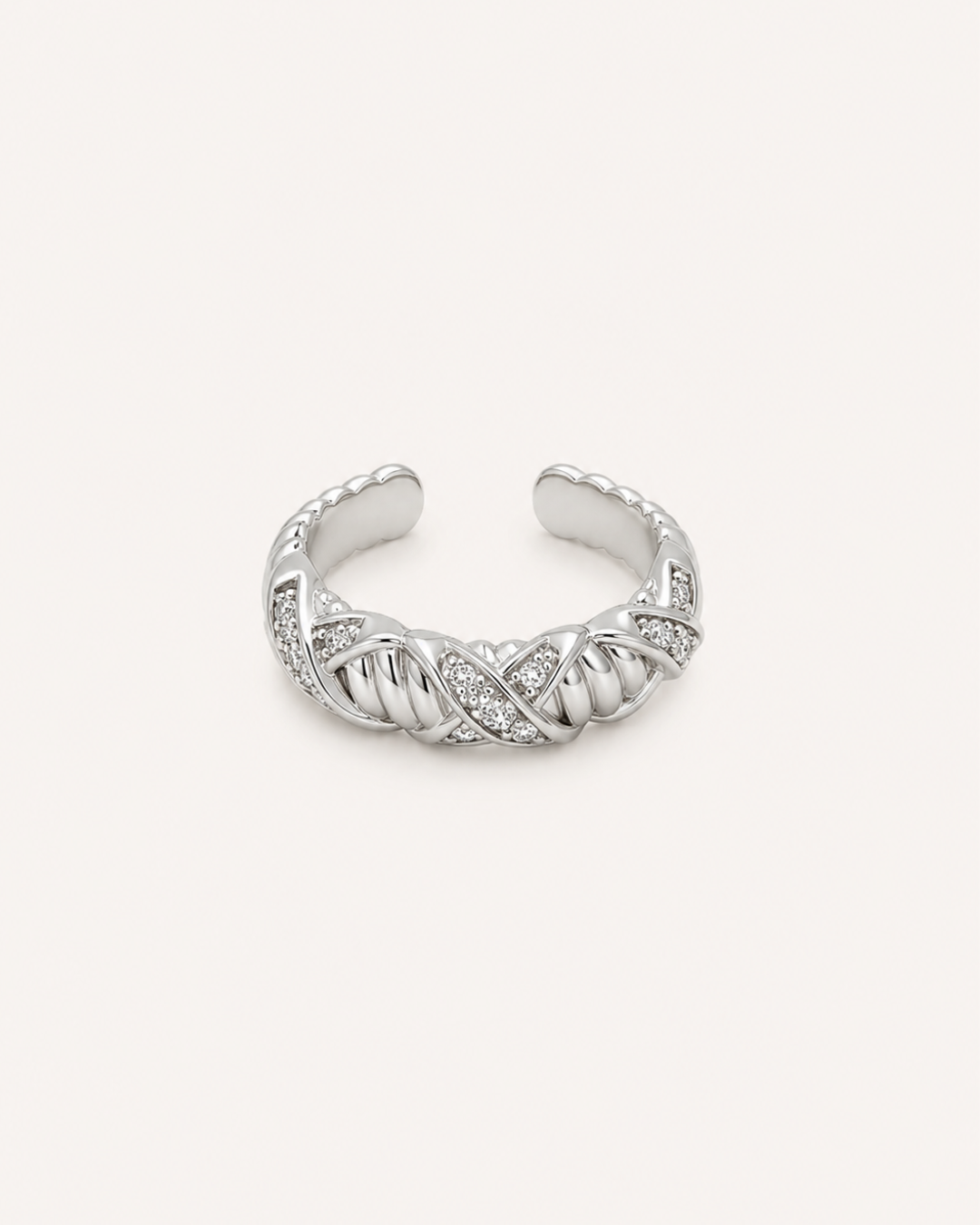 Bague Tressée Élégance Argentée